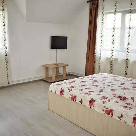 Lodge Antonia *