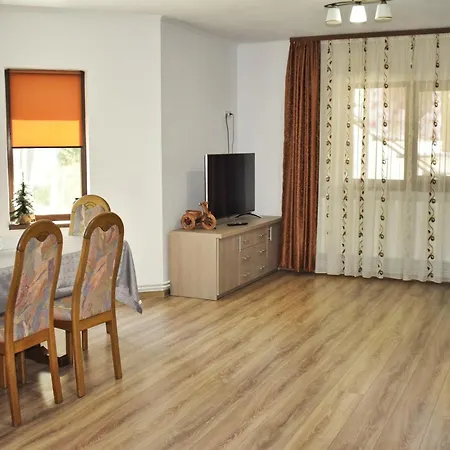 Antonia Lodge